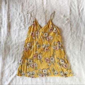 NWOT Floral Dress